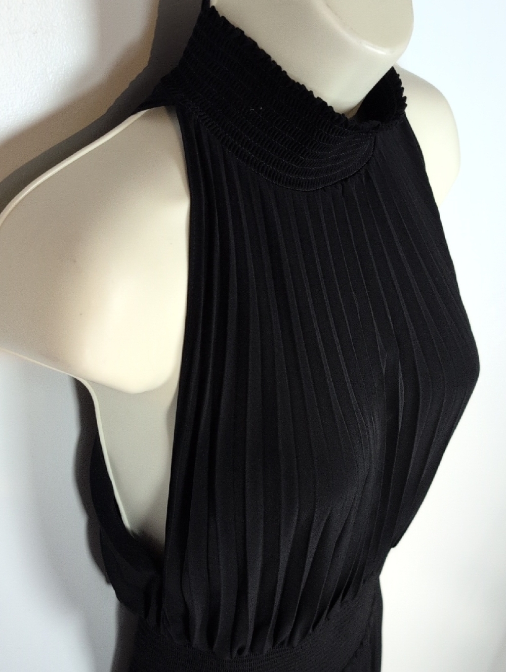 A.L.C. Pleated Midi Dress - Picture 4 of 9